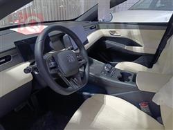 بی وای دی Qin Plus